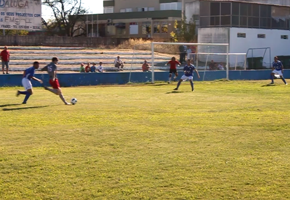 Foto: Amora - 1 Barreirense - 3