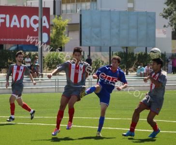 barreirense_x_coruchense_18_20150727_1271100771