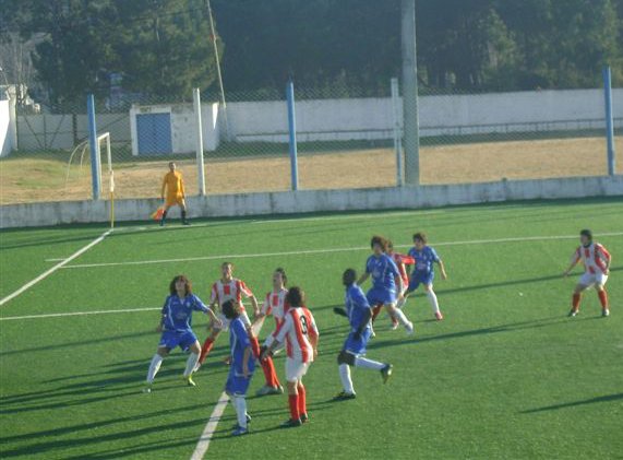 110131iniciados_a_cd_15_jornada_barreirense_2_1_amora_foto2