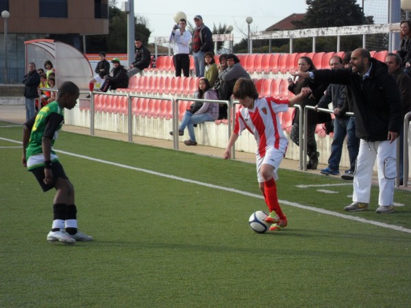 120303_infantis_a_barreirense_leao_altivo00