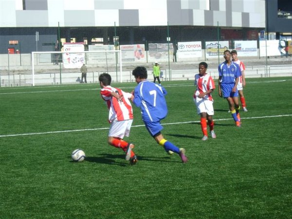120310_iniciados_b_fcb_1maio00